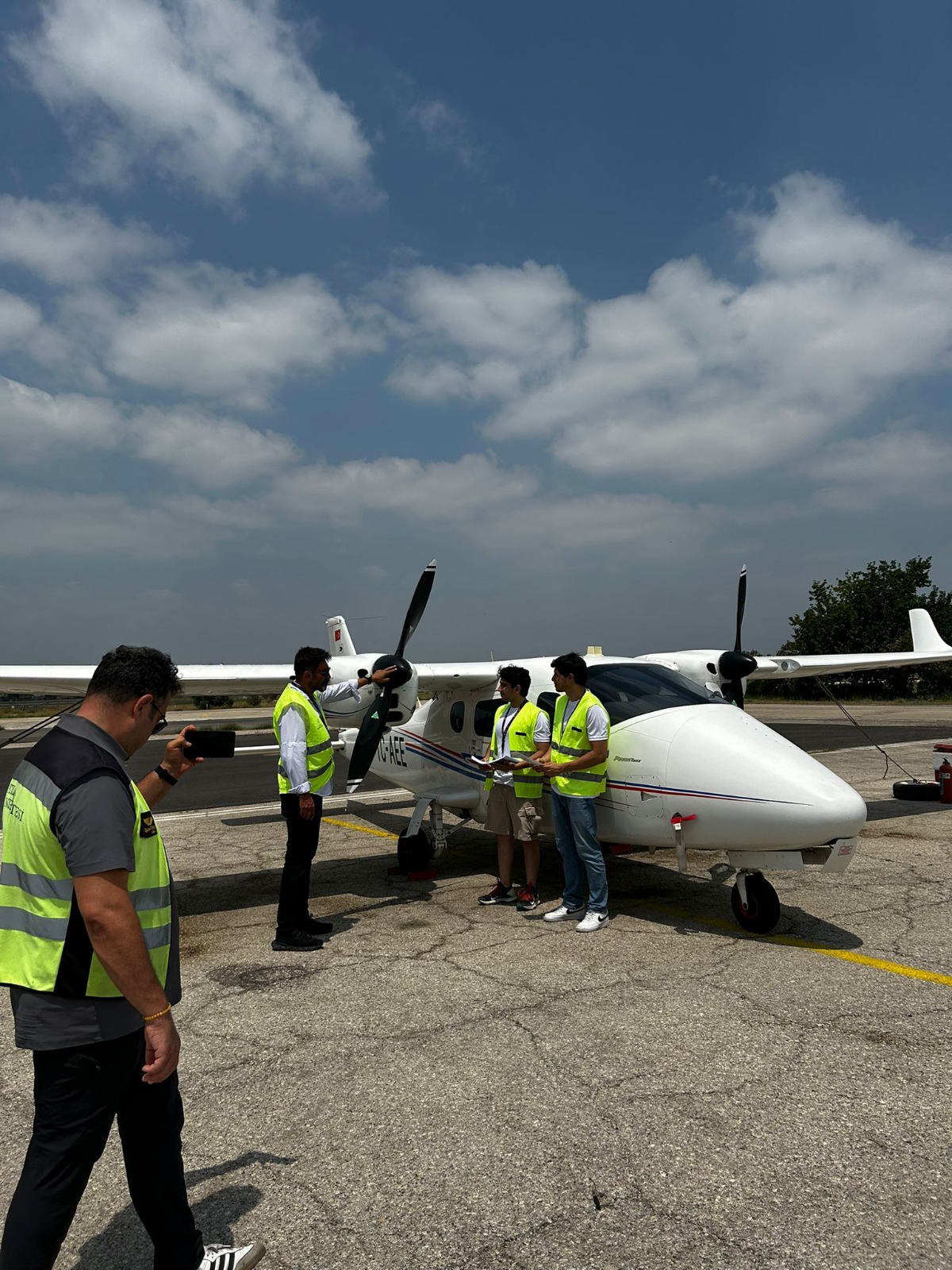 Akademi Güncel Fotoğrafları